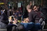 Неизвестные мужчины под стенами ЦИК: стало известно, кто они и почему собрались