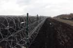 Спіралі "Єгоза" та протитранспортні рови: як прикордонники облаштовують кордон з РФ