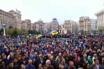 У центрі Києва люди зібралися на акцію "Захисти Україну" – трансляція