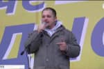 Побитого ексчільника Конотопа Семеніхіна транспортують до київського інституту нейрохірургії