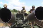 Заряджають гармату за лічені секунди: як морпіхи під час оголошеної тиші відточують навички – відео