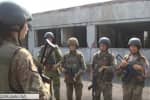 Із автоматами в руках, у касках та бронежилетах: як на Донбасі проходить вишкіл юних морпіхів – репортаж