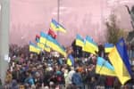 Желтый скотч, шины и 10 тысяч громких "Нет": как в Киеве проходило вече "Остановим капитуляцию"