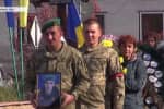 В Луганской области сотни людей простились с 27-летним морпехом Степаном Крилем