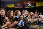 "Не дадим оболгать воинов": Порошенко внес 19 миллионов залога за генерала Марченко – видео