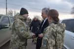 Французький письменник та філософ Бернар-Анрі Леві побував на Донбасі