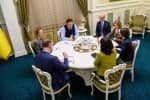 Свободная торговля, безвиз и инвестиции: как прошла встреча Гончарука с послом Канады