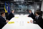 "Тенденції згортання свободи слова": Порошенко розповів послу Литви про політичні переслідування депутата "ЄС"