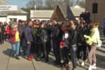 Обсервація завершилася: як евакуйованих з Уханю українців Зеленський з Аваковим додому відправляли