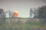 Украинские военные уничтожили управляемой ракетой командирский автомобиль российских террористов – видео