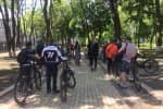 Насколько сложно Зеленскому: в Мариинском парке началась акция "Прокатимся?"