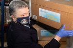 Порошенко передал 5 тысяч ИФА-тестов на антитела к COVID-19 в Винницкий лечебно-диагностический центр