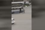 Луцький терорист вийшов з автобуса і здався, а потім поліцейські на БТР почали штурм – відео