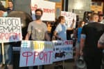 "Хотим справедливости": что требовали от властей участники митинга против "всеобъемливающего перемирия" на Донбассе