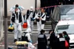 В Париже вблизи бывшего офиса Charlie Hebdo неизвестные с ножами напали на прохожих: есть раненые 