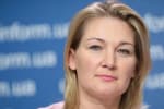 "Сначала разрушает, а потом очень мужественно борется": депутат об антиукраинских действиях Зеленского