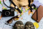 Куди і як українцям бронювати подорожі на травневі свята й літо – сюжет