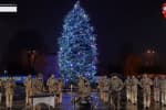 Оркестр військово-повітряних сил України виконав "Щедрика" біля головної ялинки Вінниці