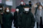 Японія забороняє в'їзд усім іноземцям через поширення нового штаму коронавірусу
