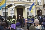 "Татаров – это начало конца Зеленского": чего требовали активисты под стенами ВАКС