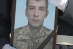 У Харкові попрощалися з військовим, який напередодні підірвався у зоні ООС