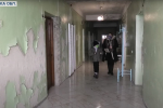 На Волыни людей обслуживают в полуразрушенной больнице, тогда как новое здание стоит пустым – причина