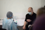 Степанов першим із чиновників зробив щеплення від COVID-19 &ndash; відео