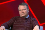 Витрачених на дороги грошей вистачило б, аби двічі вакцинувати всю Україну Pfizer – політолог