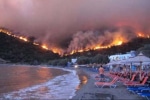 На півдні Греції спалахнули пекельні лісові пожежі