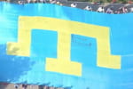 Крымскотатарский флаг объединил украинцев разных национальностей вокруг ценностей свободы – Порошенко