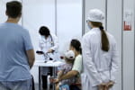 Центр вакцинации от коронавируса в Киеве будет работать ежедневно: график работы