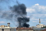 На столичном Крещатике вспыхнул пожар – фото и видео