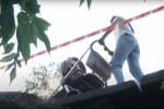 Пішохідний перехід, який веде в нікуди: у Дніпрі жінка з 7-місячною дитиною впала в річку