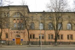 Викладача університету Карпенка-Карого Андрія Білоуса відсторонили від роботи через звинувачення в домаганнях