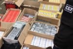 В Україні заблокували великий канал реалізації контрафактних цигарок