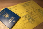 "Обслуговували" 100 осіб щомісяця: в Одесі викрили медиків, які налагодили "конвеєр" фейкових COVID-паспортів