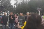 "Вішатимуть на гілляці": у Миколаєві антивакцинатори на мітингу погрожували медикам – це потрапило на відео