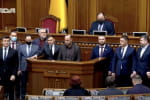 "Бл*, йо**на... Уважаемые коллеги": "слуга" Негулевский случайно выругался во включенный микрофон с трибуны ВР – видео