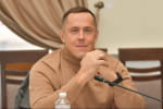 Депутату Київради відмовили в реєєстрації на рейс через відсутність сертифіката вакцинації – відео