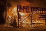 Полум'я було видно з обох берегів Києва: на Трухановому острові сталася масштабна пожежа