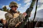Один український військовий б'є десять російських – Зеленський
