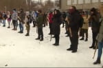У Києві понад 500 людей прийшли на вишкіл із цивільної оборони – сюжет