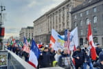Іноземці у центрі Києва провели акцію на підтримку України