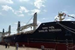Окупанти ракетою влучили в цивільний корабель під прапором Бангладеш