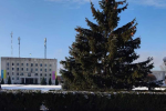 Через війну Славутич повністю опинився в ізоляції – у місті дефіцит продуктів і медикаментів, їжу готують на вулиці на вогні 