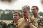 Порошенко передал Десантно-штурмовым войскам беспилотную систему Poseidon – крутые "птички" для контрнаступления