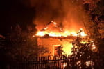 Ворог гатить по Дніпропетровщині: по Нікополю росіяни випустили 60 "Градів" – десятки будинків пошкоджені