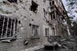 Ворожі снаряди з "Градів" руйнують Дніпропетровщину – поранено жінку