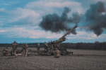 "З тобою, воїне, в окопі вся наша держава": як українці вітали з Днем захисників та захисниць ‒ сюжет