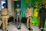 В Украине впервые представили экспозицию женской военной формы